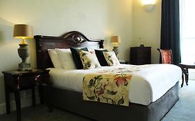 Ennismore House